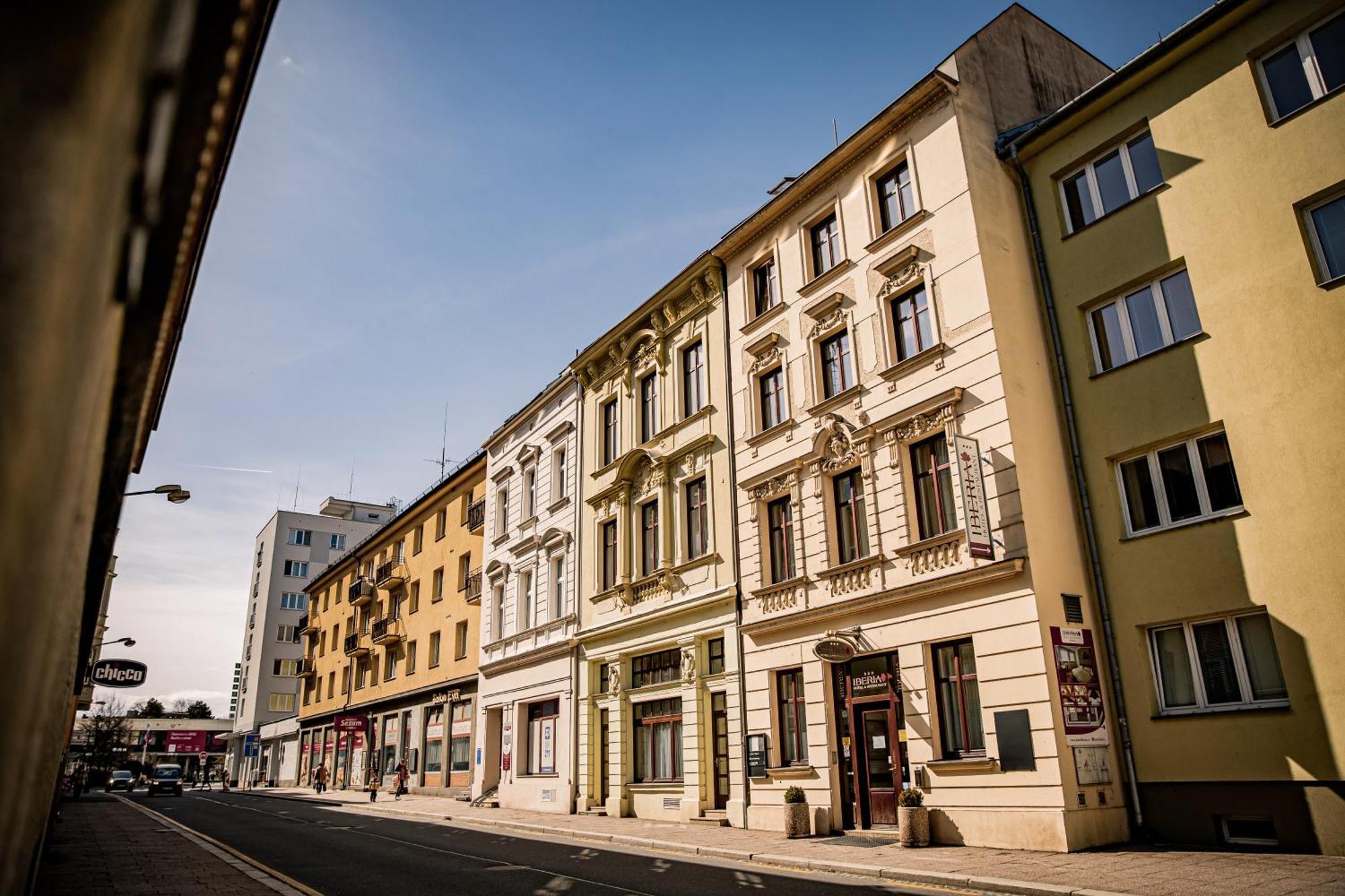 Hotel Iberia Opava Exterior foto